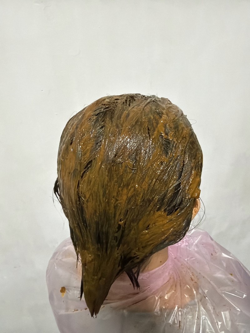 女人知己試用大隊,口碑行銷,部落客行銷,Flora Floral花葉草本養護泥,頭皮養護,頭皮護理,頭皮清潔,植萃染髮,中草藥,草本植萃,頭皮去角質,頭皮調理,花葉頭皮養護,201花葉草本養護泥,203花葉頭皮養護泥矯色版,頭皮養護專家